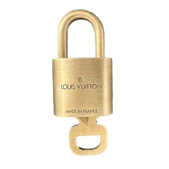 Authentic LOUIS VUITTON Lock And Key Set #318 Padlock Brass Made In France - Picture 2 of 2